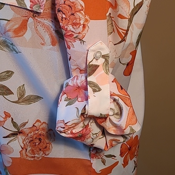 CALVIN KLEIN Botanical Roll-Sleeve Utility Blouse, Size Small - Picture 12 of 14